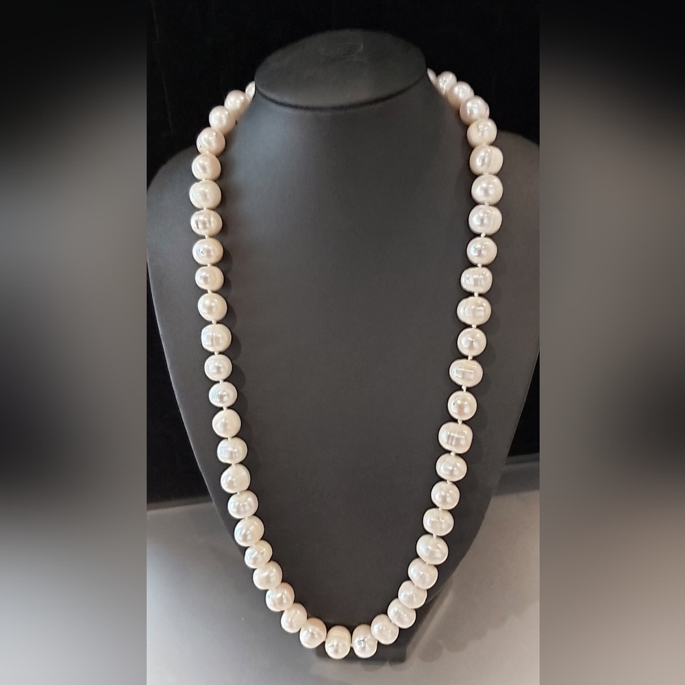 19" Semi-Baroque Circled Pearls 11mm